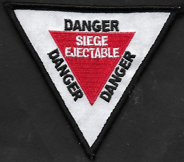 11 F - Danger - Siège ejectable - mod 2