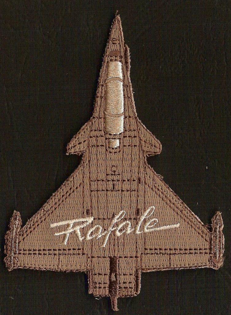 12 F - Silhouette Rafale - mod 6 - sable