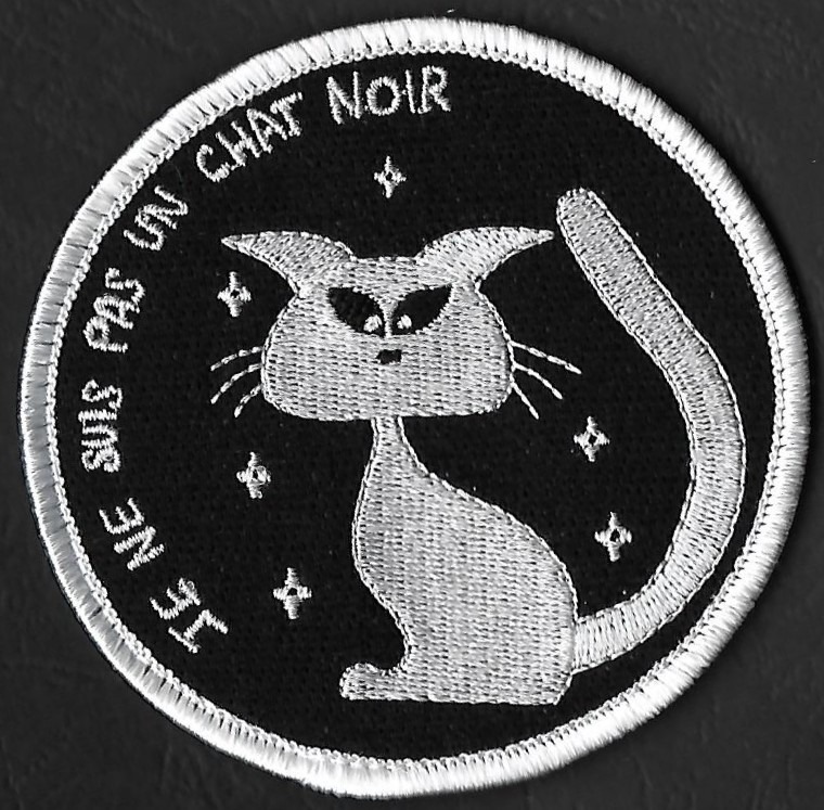 34 F - Je ne suis pas un chat noir - mod 1