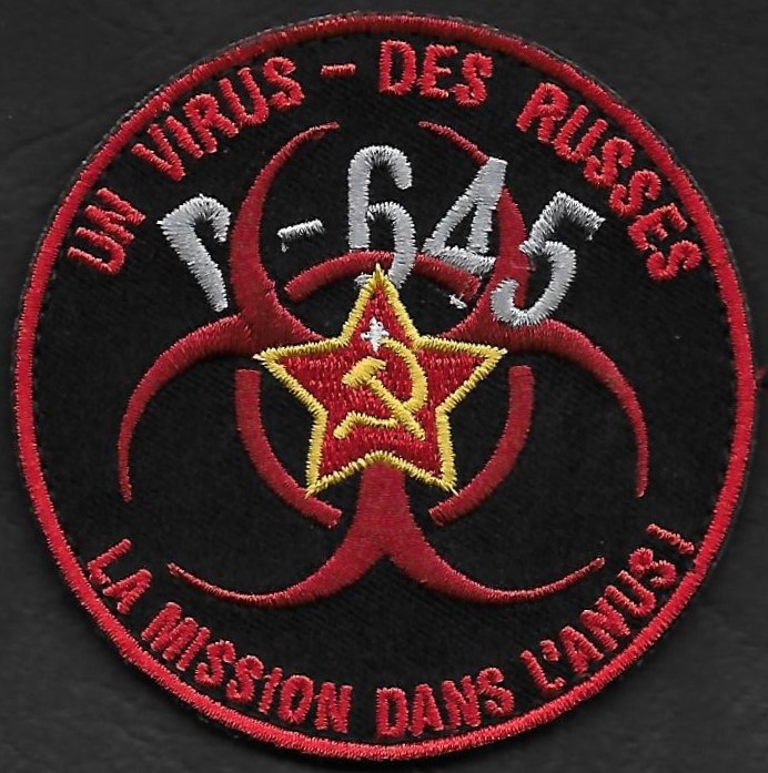 34 F - LMP - D 645 - un virus des russes la mission dans l'anus