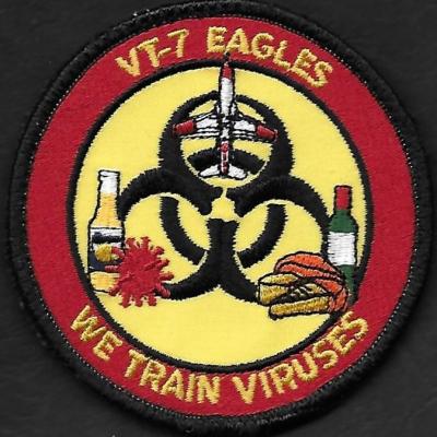 VT 7  - EAGLES - We train viruses